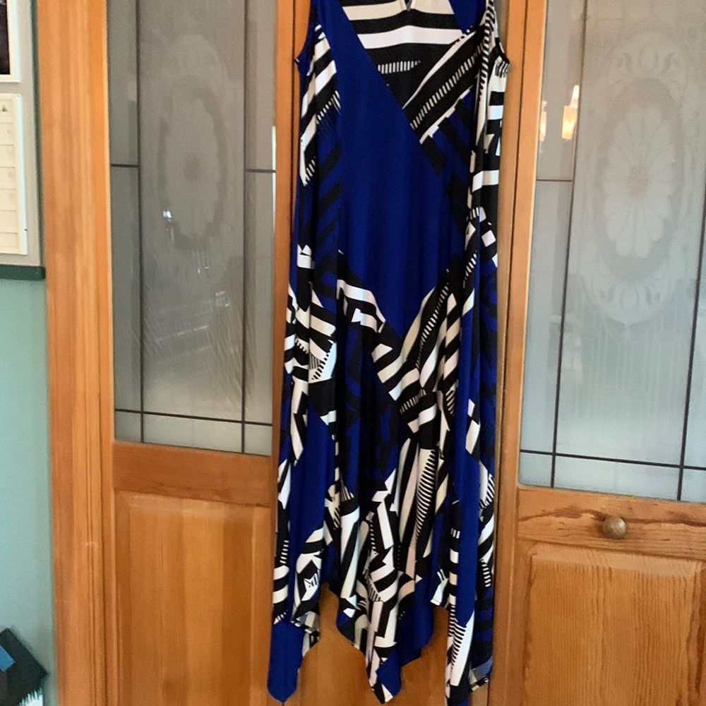 NEW long sleeveless dress